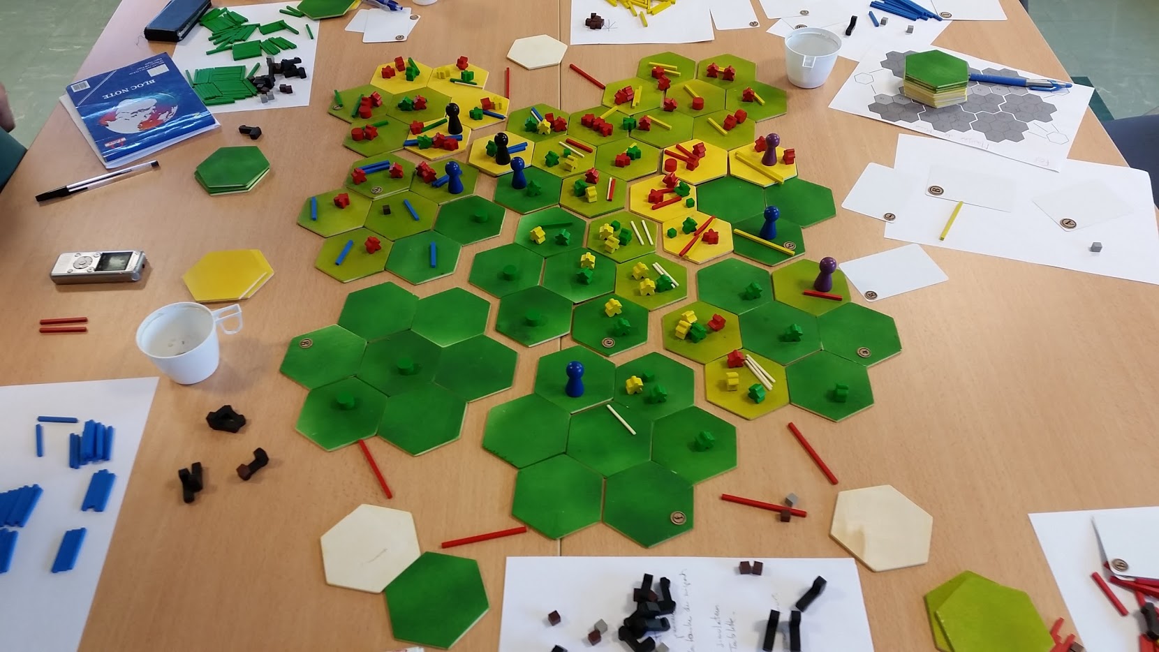 Enlarged view: The MineSet board